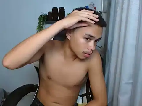 curlyasian_njxx Pertunjukan Webcam