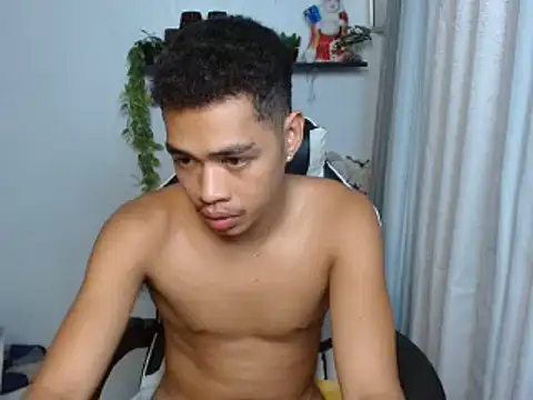 curlyasian_njxxn Webbikameraesitys