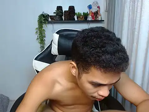 curlyasian_njxx Pertunjukan Webcam