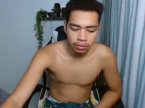 curlyasian_njxx Pertunjukan Webcam