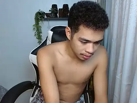 curlyasian_njxx Pertunjukan Webcam