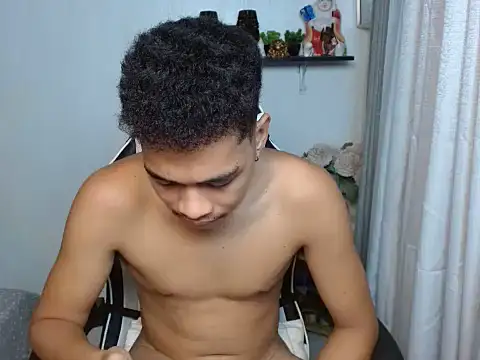 curlyasian_njxx Pertunjukan Webcam