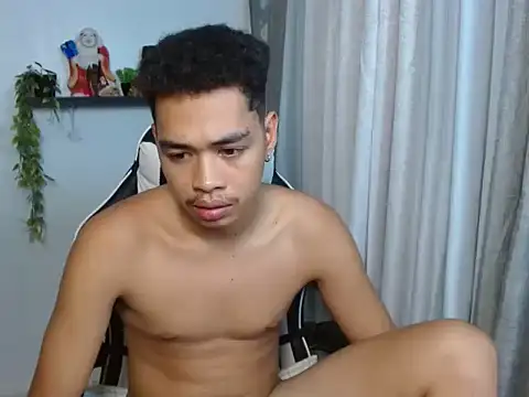 curlyasian_njxx Pertunjukan Webcam