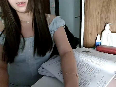 Sala de chat en directo de Linzly