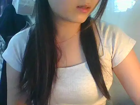 Linzly Webcam Show
