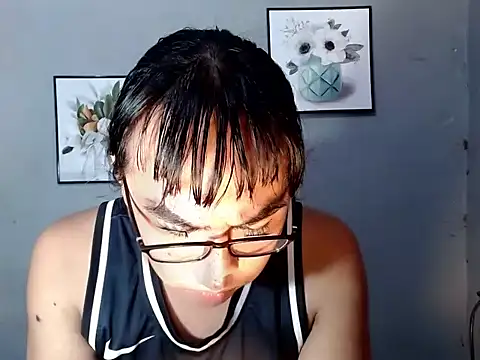 Asianblk_barbiedoll webcam show