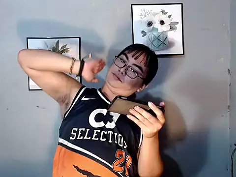 Asianblk_barbiedoll Webcam-Show