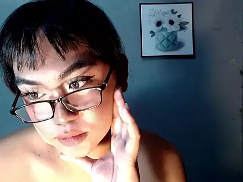 Asianblk_barbiedoll Pertunjukan Webcam