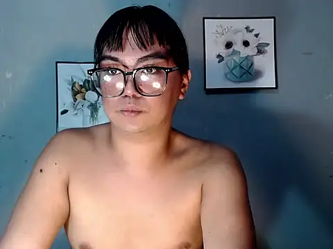 הופעת וובקאם של Asianblk_barbiedoll