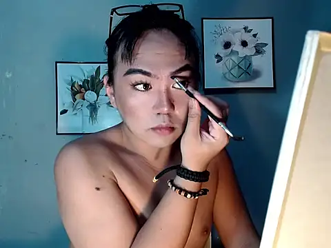 Asianblk_barbiedoll Pertunjukan Webcam