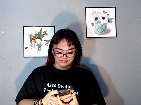 Asianblk_barbiedoll Pertunjukan Webcam