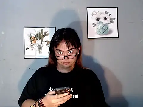Asianblk_barbiedoll – webcam-show