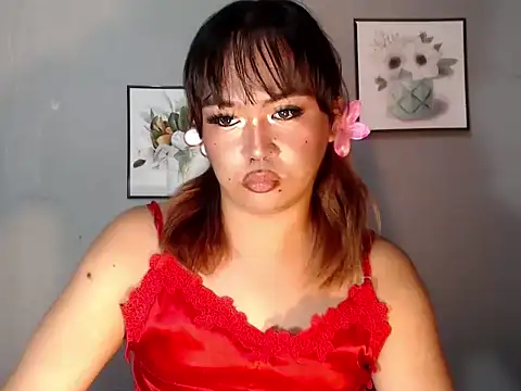 Asianblk_barbiedoll Show Webcam