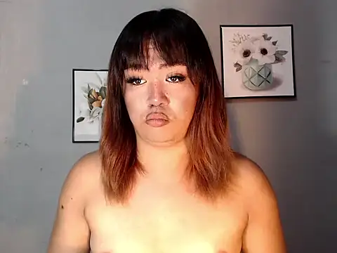 Pokazy przed kamerką – Asianblk_barbiedoll