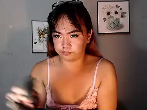 Show Webcam de Asianblk_barbiedoll