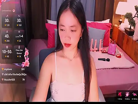 SexyMariaa Adlı Modelin Canlı XXX Sohbeti