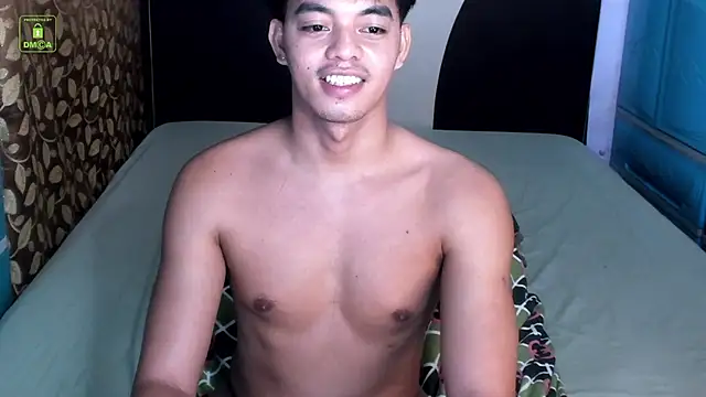 Crazyasiancum1 Show Webcam