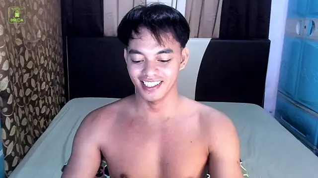 Crazyasiancum1 网络视讯表演