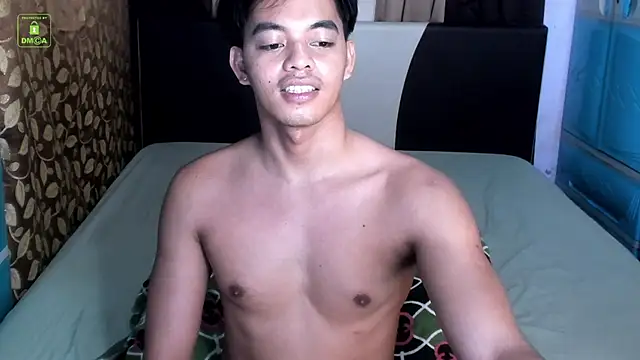 Crazyasiancum1 在線直播表演