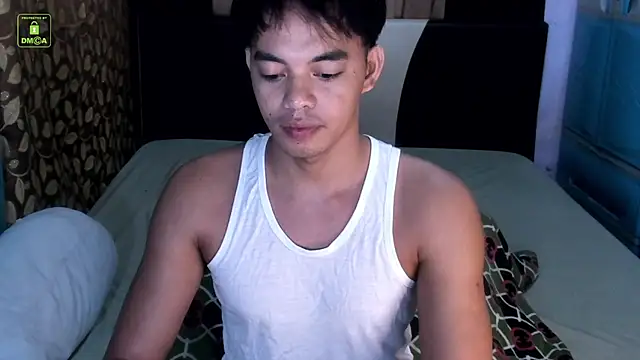 Crazyasiancum1 在線直播表演