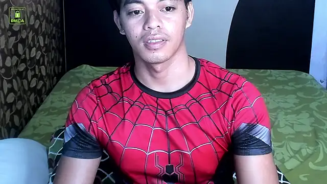 Pokazy przed kamerką – Crazyasiancum1
