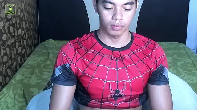 Crazyasiancum1のウェブカメラショー