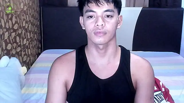 Crazyasiancum1 Adlı Modelin Web Kamerası Şovu