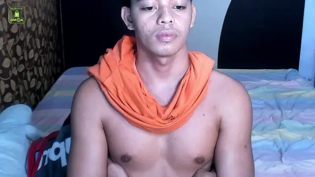 Pertunjukan Kamera Web Crazyasiancum1