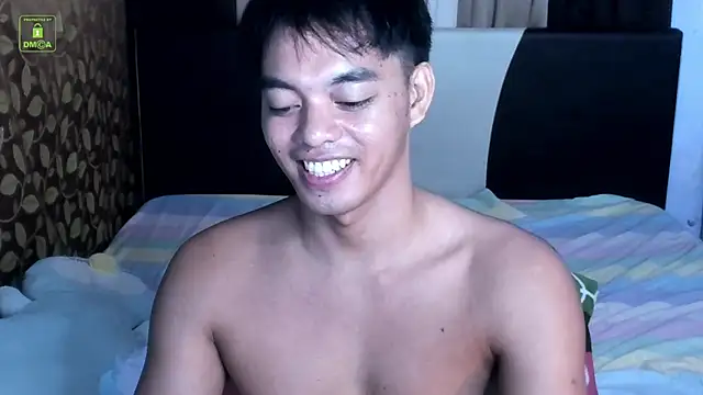 Crazyasiancum1 Show Webcam