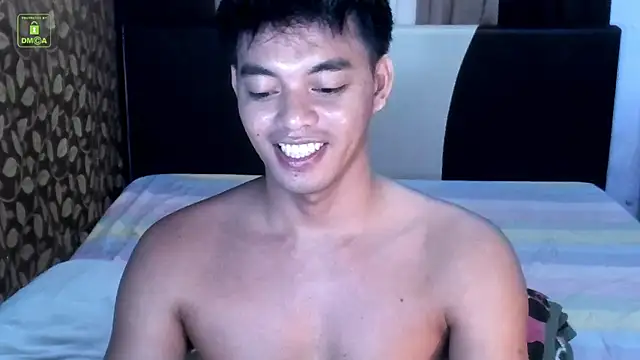 Crazyasiancum1n Webbikameraesitys