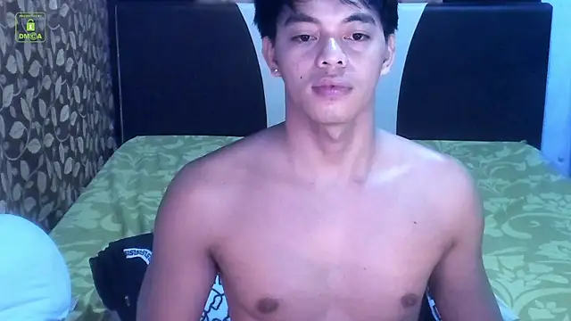 Webkamerová show Crazyasiancum1
