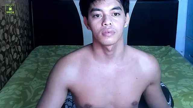 Crazyasiancum1 Show in webcam