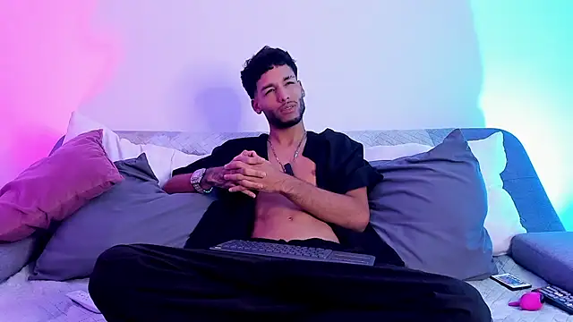 Thiagoferreti Webcam Show