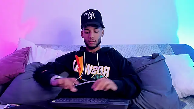 Thiagoferreti webkamerás műsora