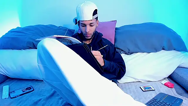 Thiagoferreti's Webcam Show