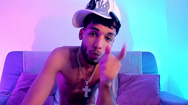 Thiagoferreti's Webcam Show