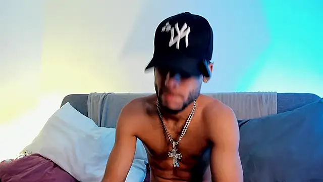 Thiagoferreti Шоу с уебкамера