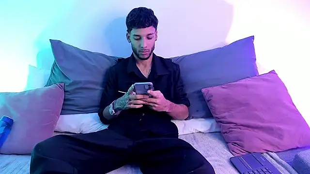 Thiagoferreti's Webcam Show