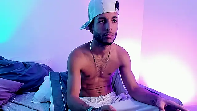 Thiagoferreti Webcam show