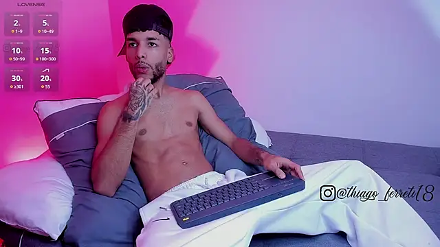 Thiagoferreti Show in webcam