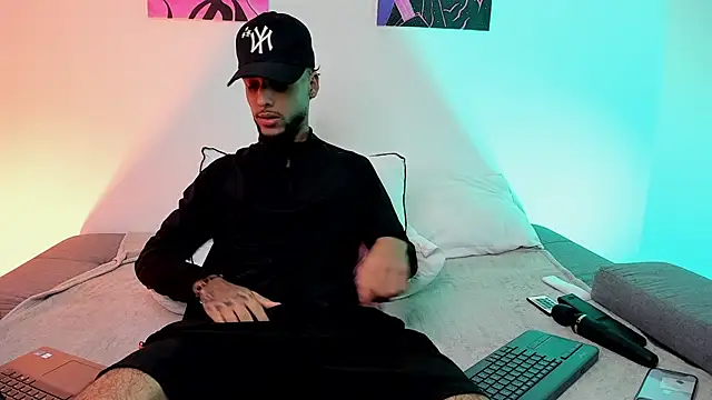Thiagoferreti Шоу с уебкамера