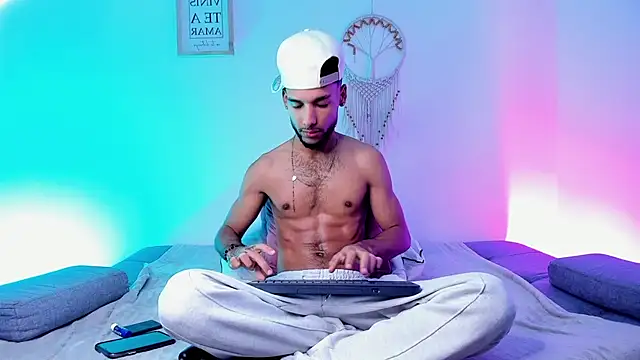 Show de Thiagoferreti na webcam