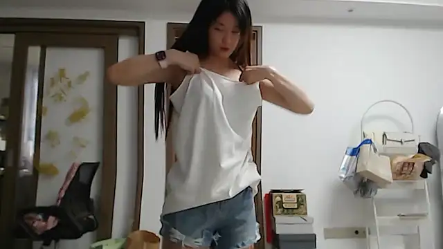 Chat XXX en directo de Mimi-cnbaby