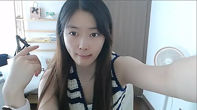 ห้องแชทสดของ Mimi-cnbaby