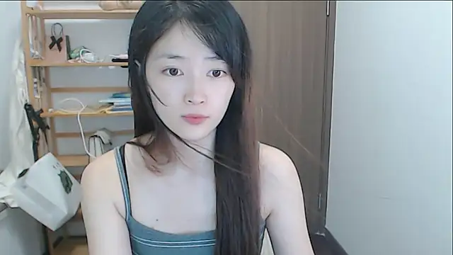 Chat XXX en directo de Mimi-cnbaby