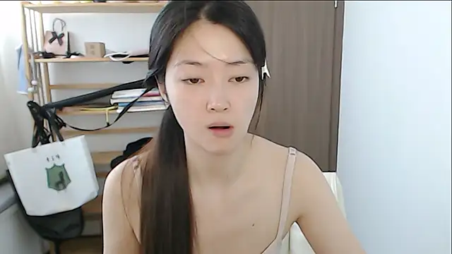 แชท XXX สดของ Mimi-cnbaby
