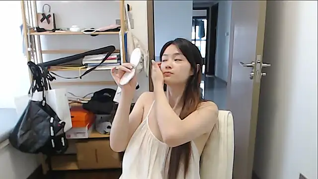Mimi-cnbaby's Live XXX Chat