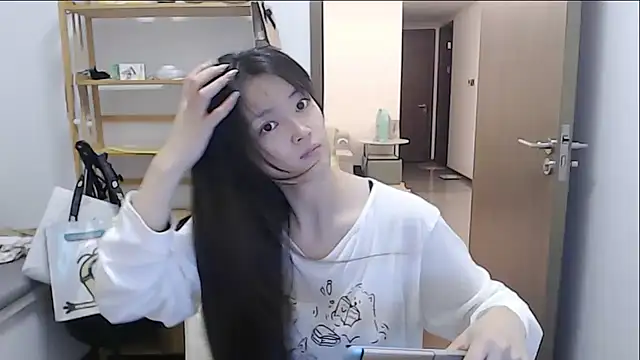 Mimi-cnbaby's Live XXX Chat