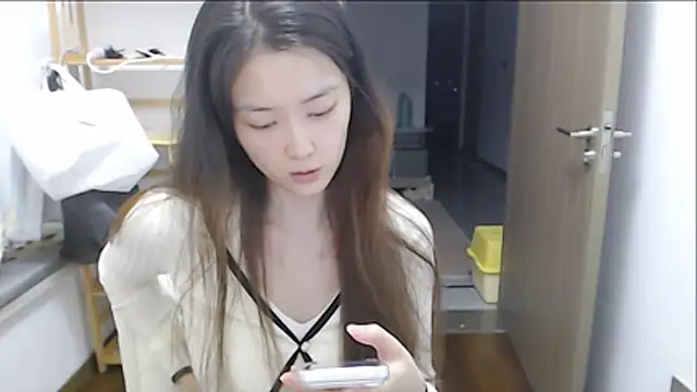 Chat XXX en directo de Mimi-cnbaby