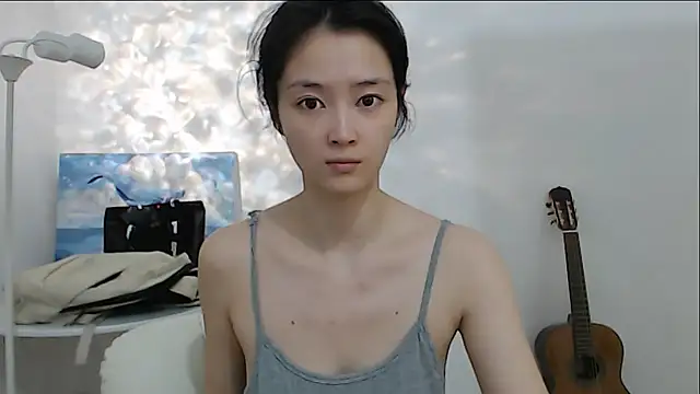 Mimi-cnbaby Adlı Modelin Canlı XXX Sohbeti